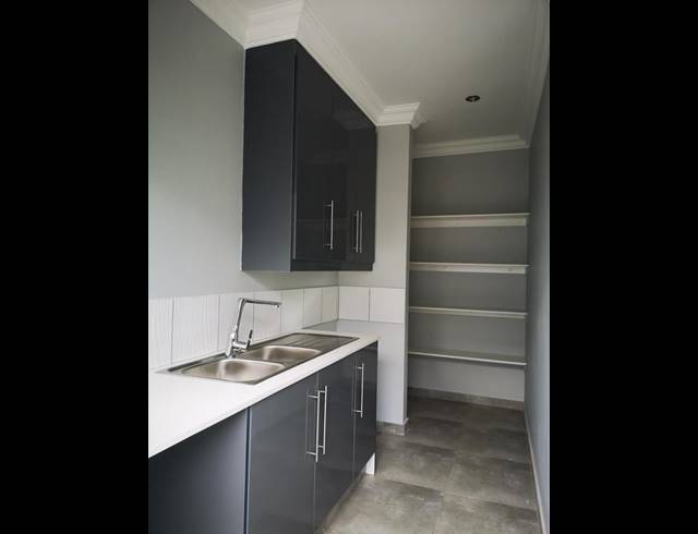 4 BEDROOM PROPERTY TO RENT IN WATERKLOOF RIDGE